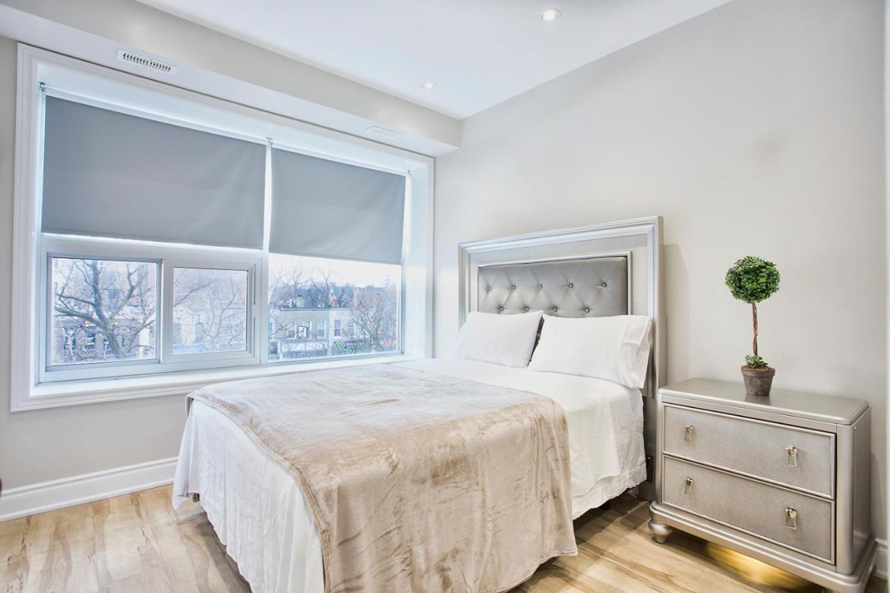 Toronto Rooms And Suites ภายนอก รูปภาพ