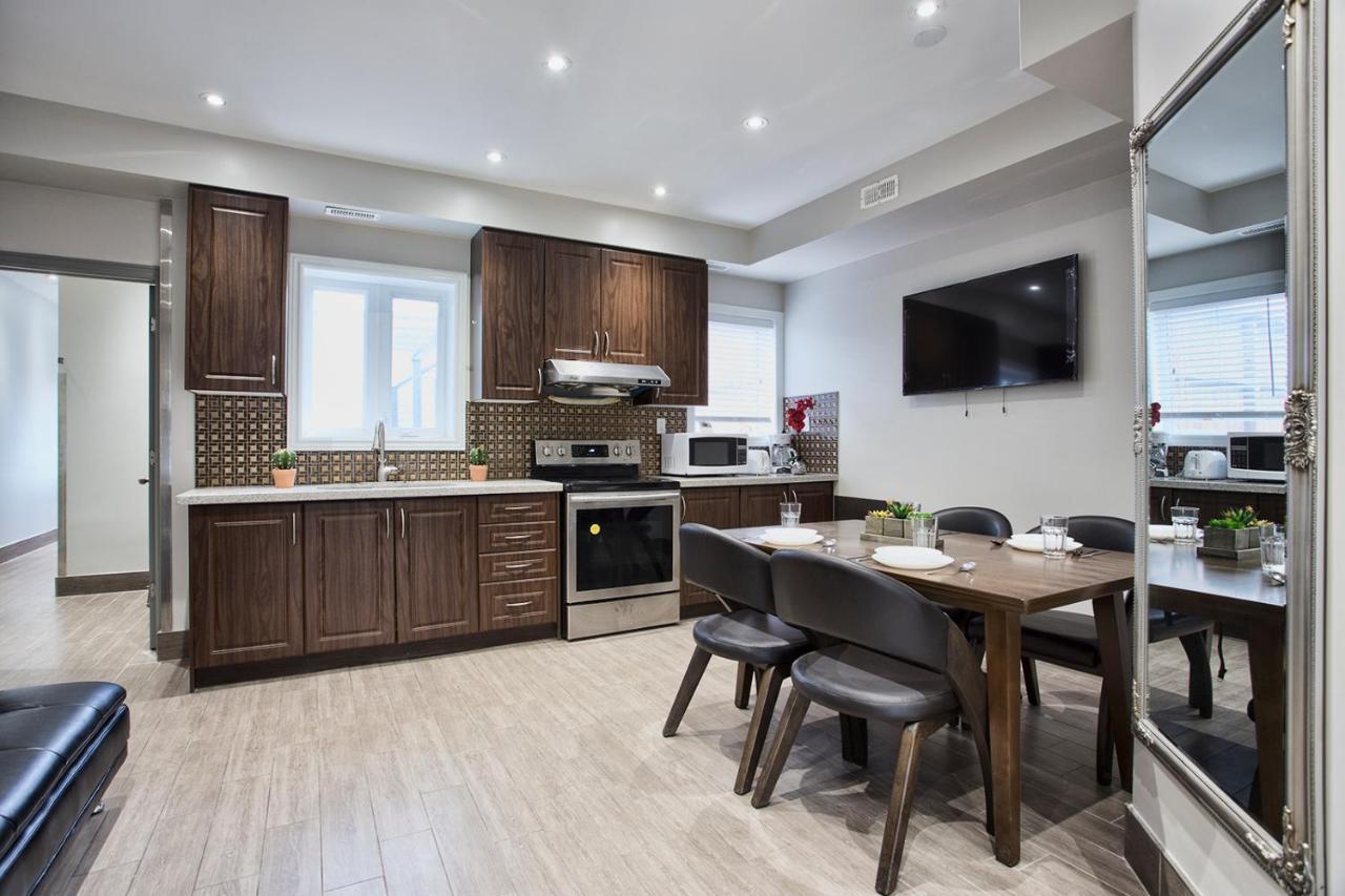 Toronto Rooms And Suites ภายนอก รูปภาพ