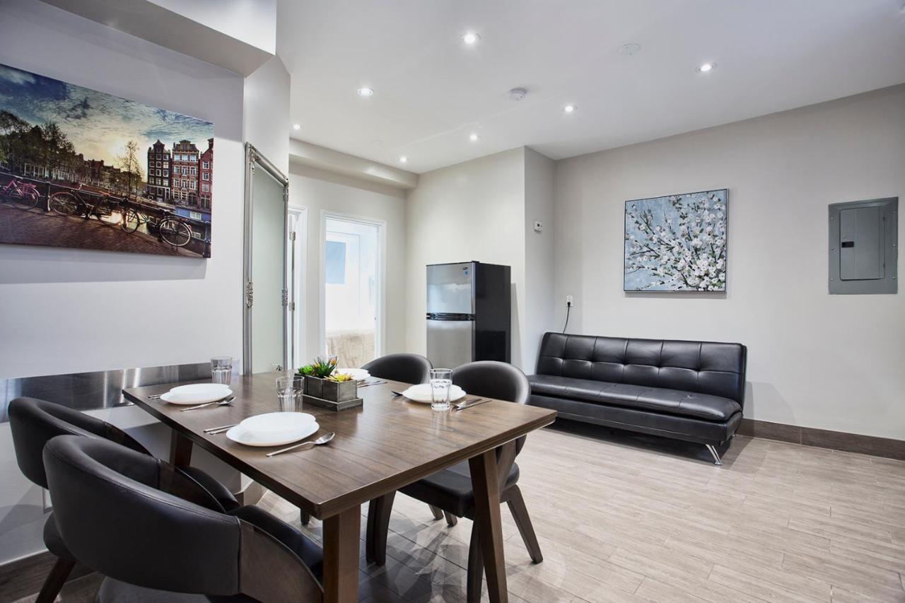 Toronto Rooms And Suites ภายนอก รูปภาพ